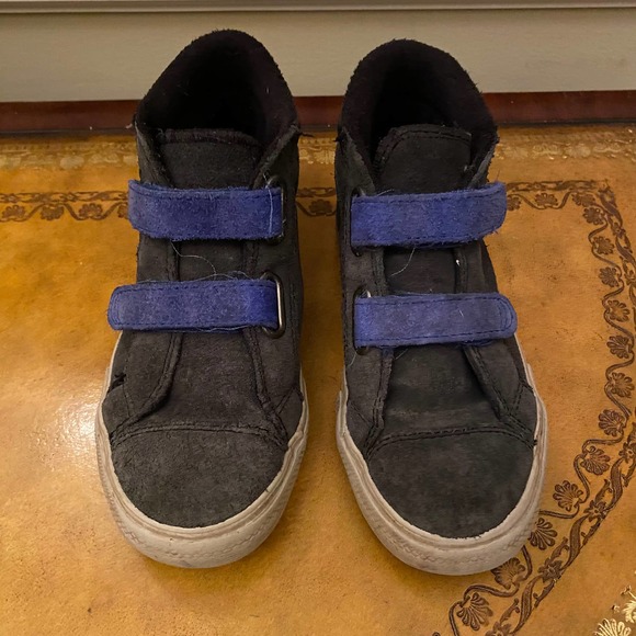 Converse All Star Hi Top Velcro Sneakers - Picture 5 of 9